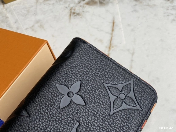 Rep ladies VUITTON LOUIS WALLET ZIPPY 0709